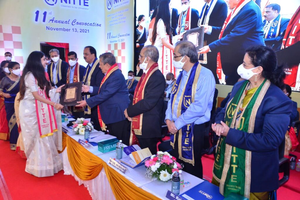 ದೇರಳಕಟ್ಟೆ: ನಿಟ್ಟೆ ವಿಶ್ವವಿದ್ಯಾಲಯದಲ್ಲಿ ಬ್ಲೆಂಡೆಡ್ ಮಾದರಿಯಲ್ಲಿ 11ನೇ ಘಟಿಕೋತ್ಸವ, ಪದವಿ ಪ್ರದಾನ