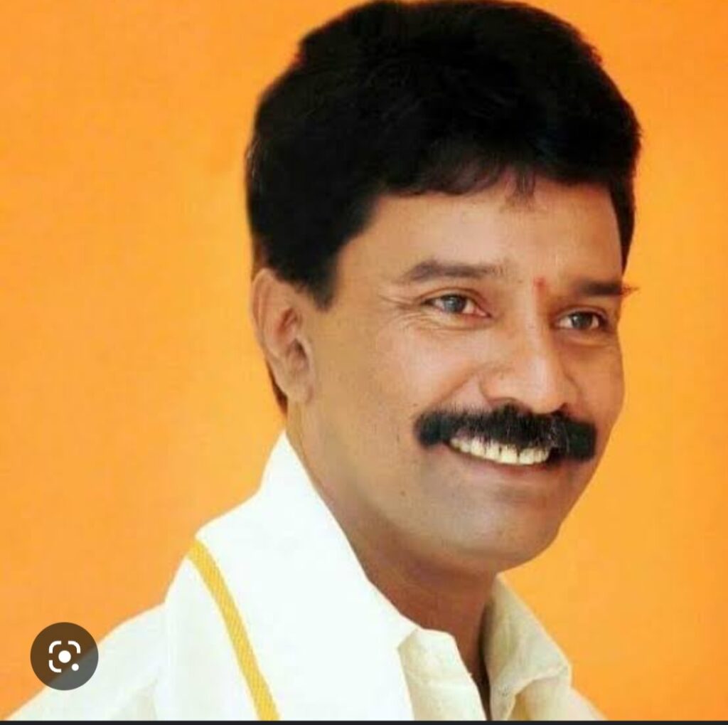 ಸಿದ್ಧರಾಮಯ್ಯ ನಿಂತರೂ ಸೋಲಿಸುತ್ತೇವೆ : ಸಂತೋಷ್ ಬೋಳಿಯಾರ್